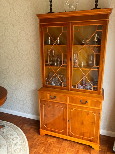 Vintage yew wood display - vintage,