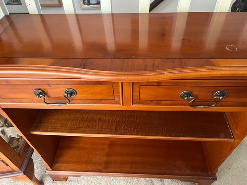 Yew wood serpentine - serpentine, console