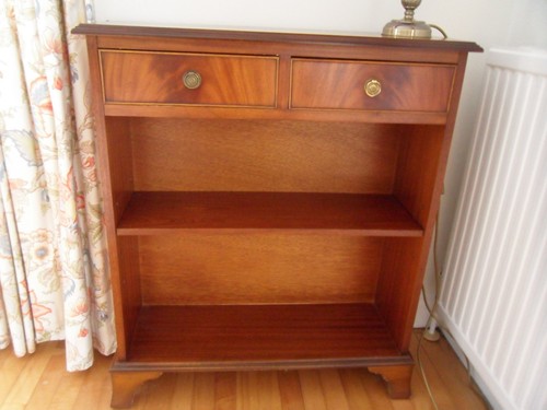 Mahogany bookcase made in - ,