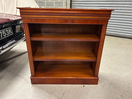 Quality georgian style - georgian, yew