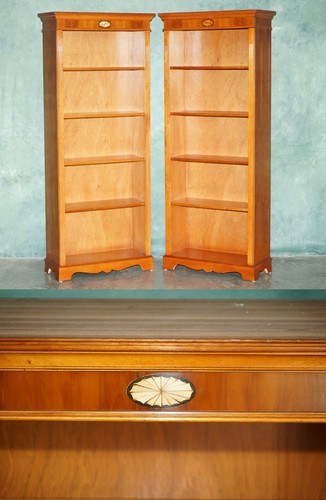 Stunning pair sheraton - pair,